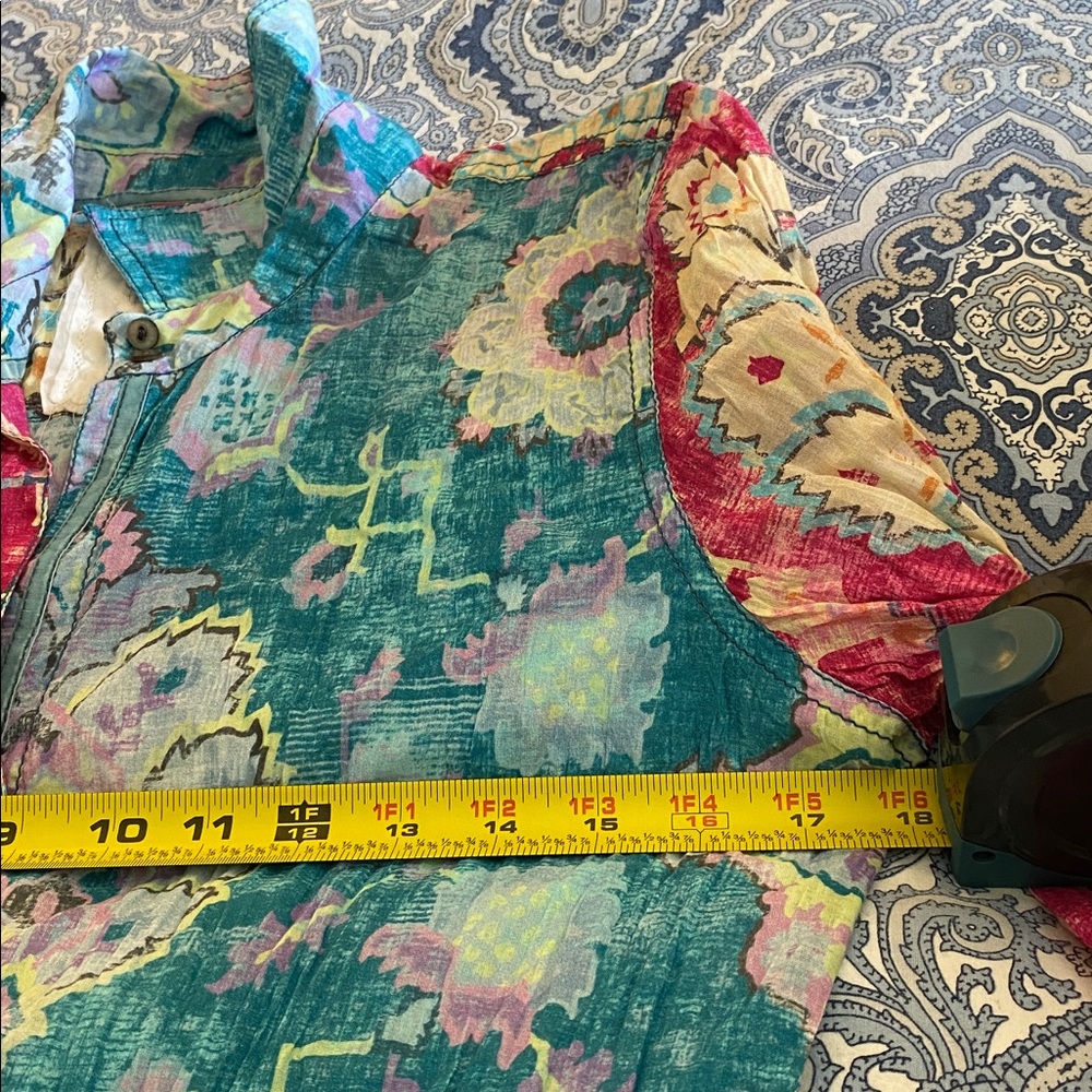 Multicolor Floral Button Down Shirt - Picture 7 of 7